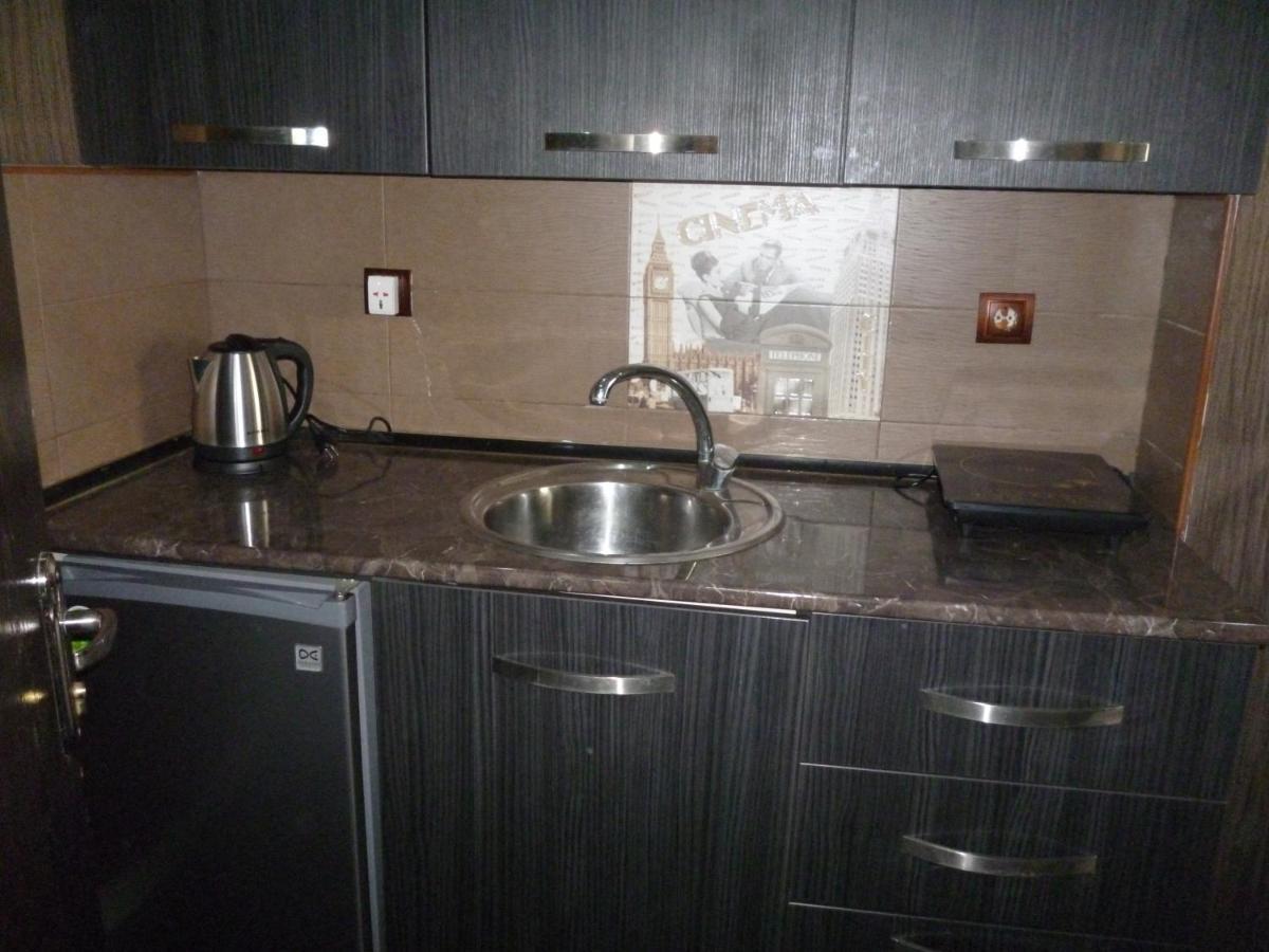Apartamento Batumi Orbi Sea Tawers Exterior foto