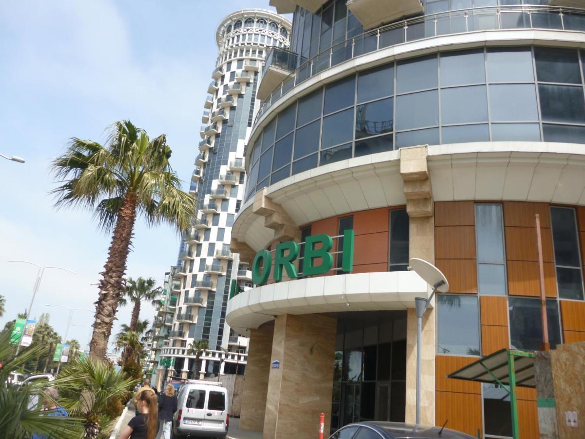 Apartamento Batumi Orbi Sea Tawers Exterior foto